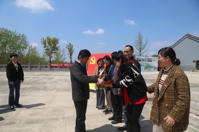 QQ图片20210414174454.png